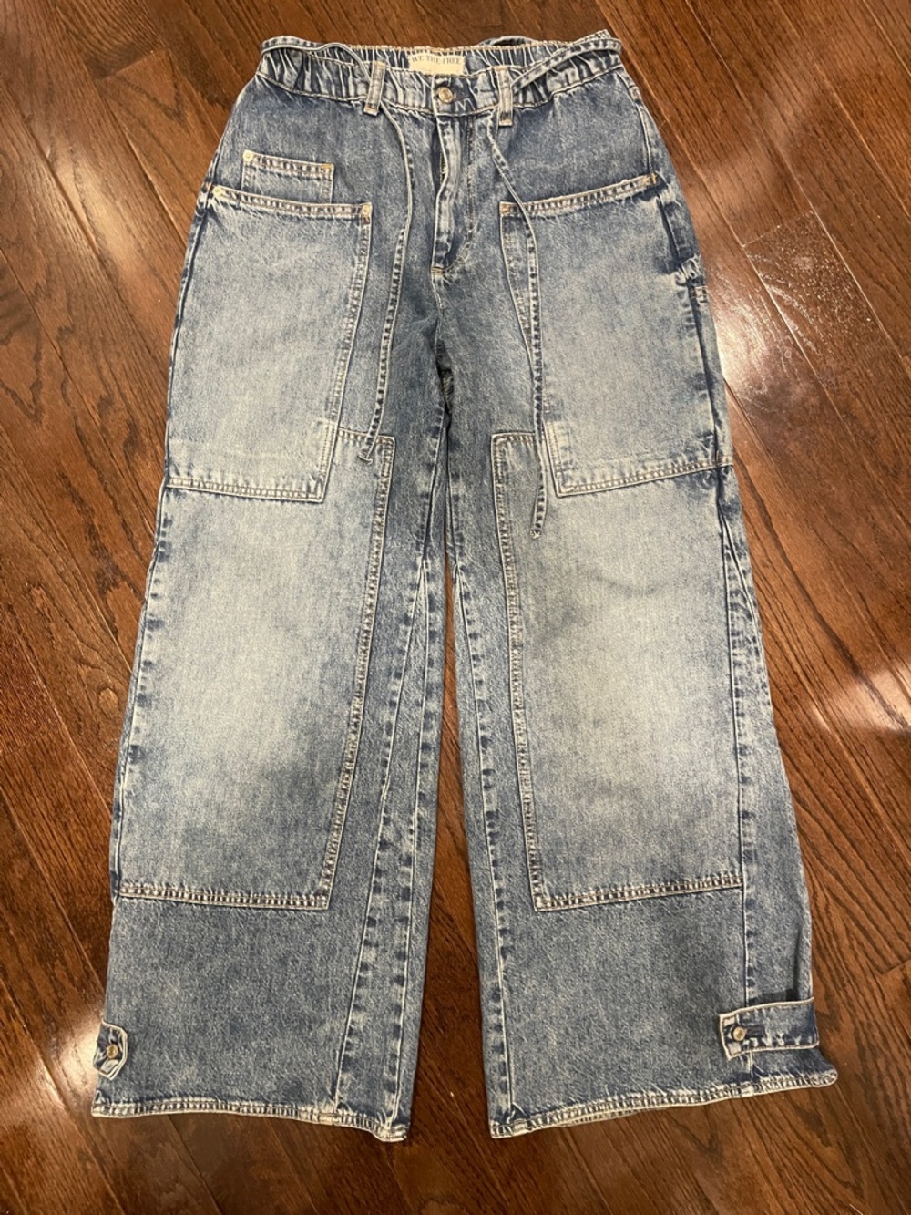 We The Free Crvy outlaw wide leg jeans
Size small